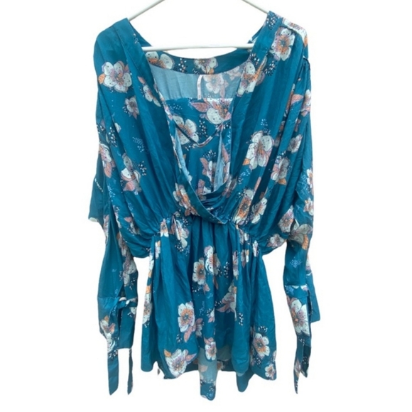Free People Tuscan Dreams Floral Top - Picture 10 of 10
